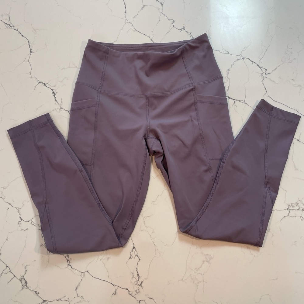 Reflex light purple leggings